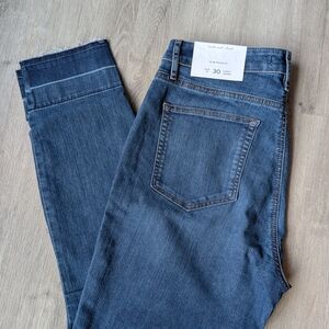 LOFT Blue Curvy Skinny Jeans